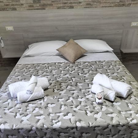 Hera Tropea Rooms Extérieur photo