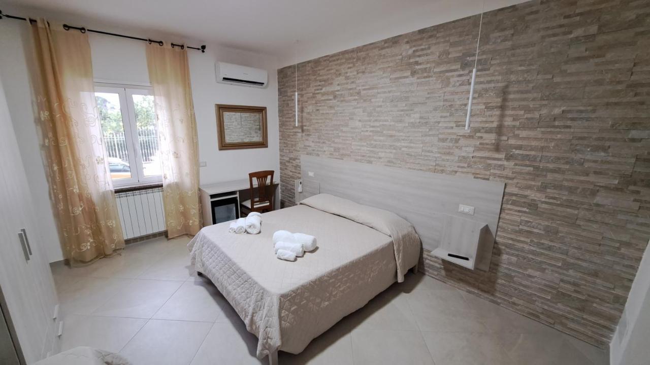 Hera Tropea Rooms Extérieur photo