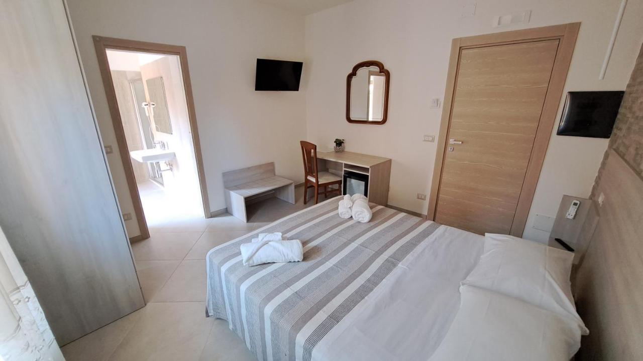 Hera Tropea Rooms Extérieur photo